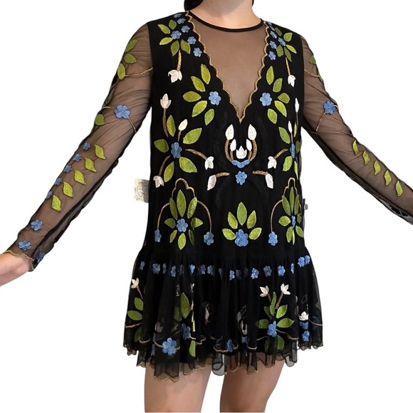 Free People Mini Dress Black Mesh Embroidered Boho Long Sleeve Size Extra Small - Picture 2 of 10